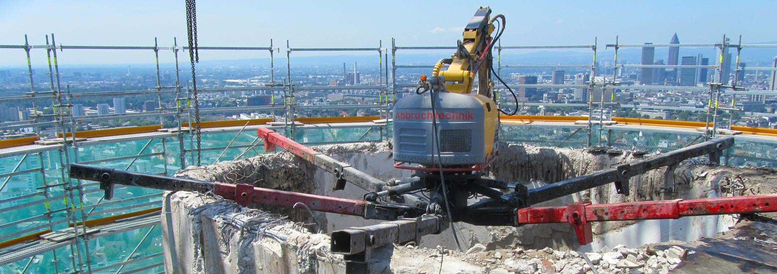 0035_Spinnenbagger-1 Industrieabbruch
