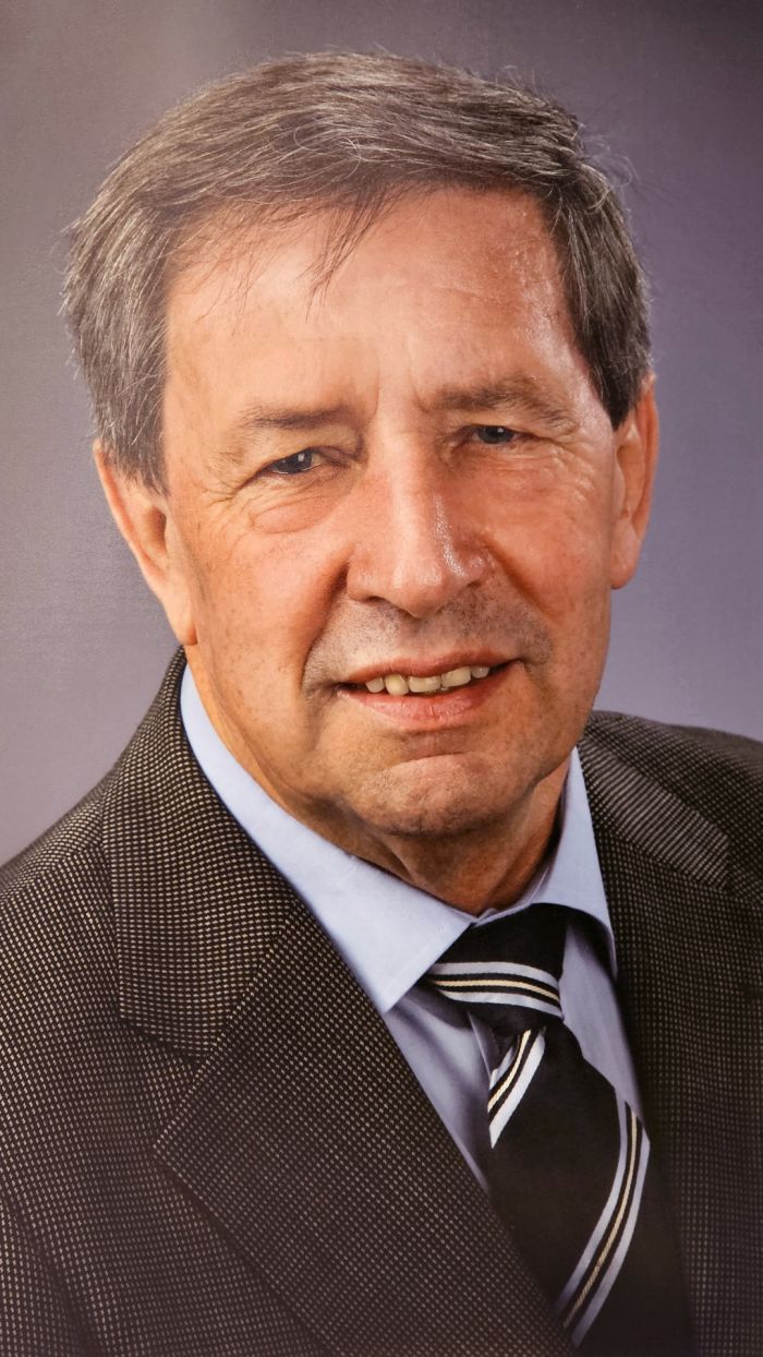 61a0c18b Wir &uuml;ber uns