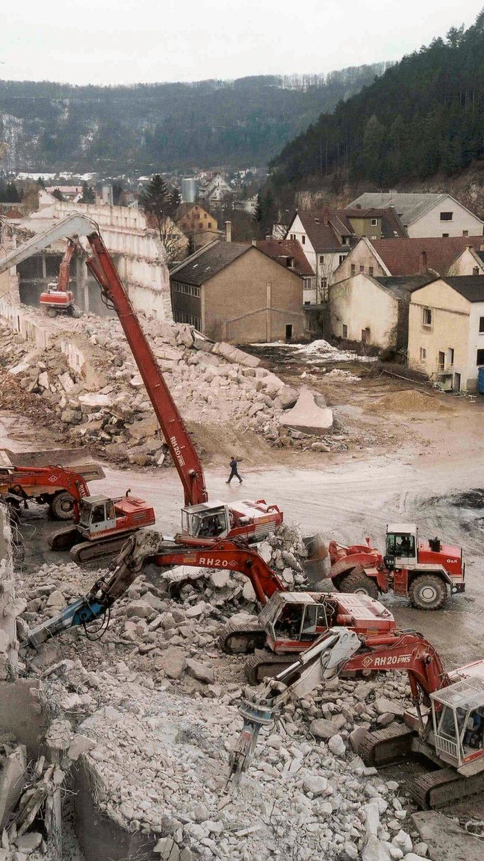 240719_Nr5-cba83214 Seit fast 60 Jahren Eckert Industrieabbruch