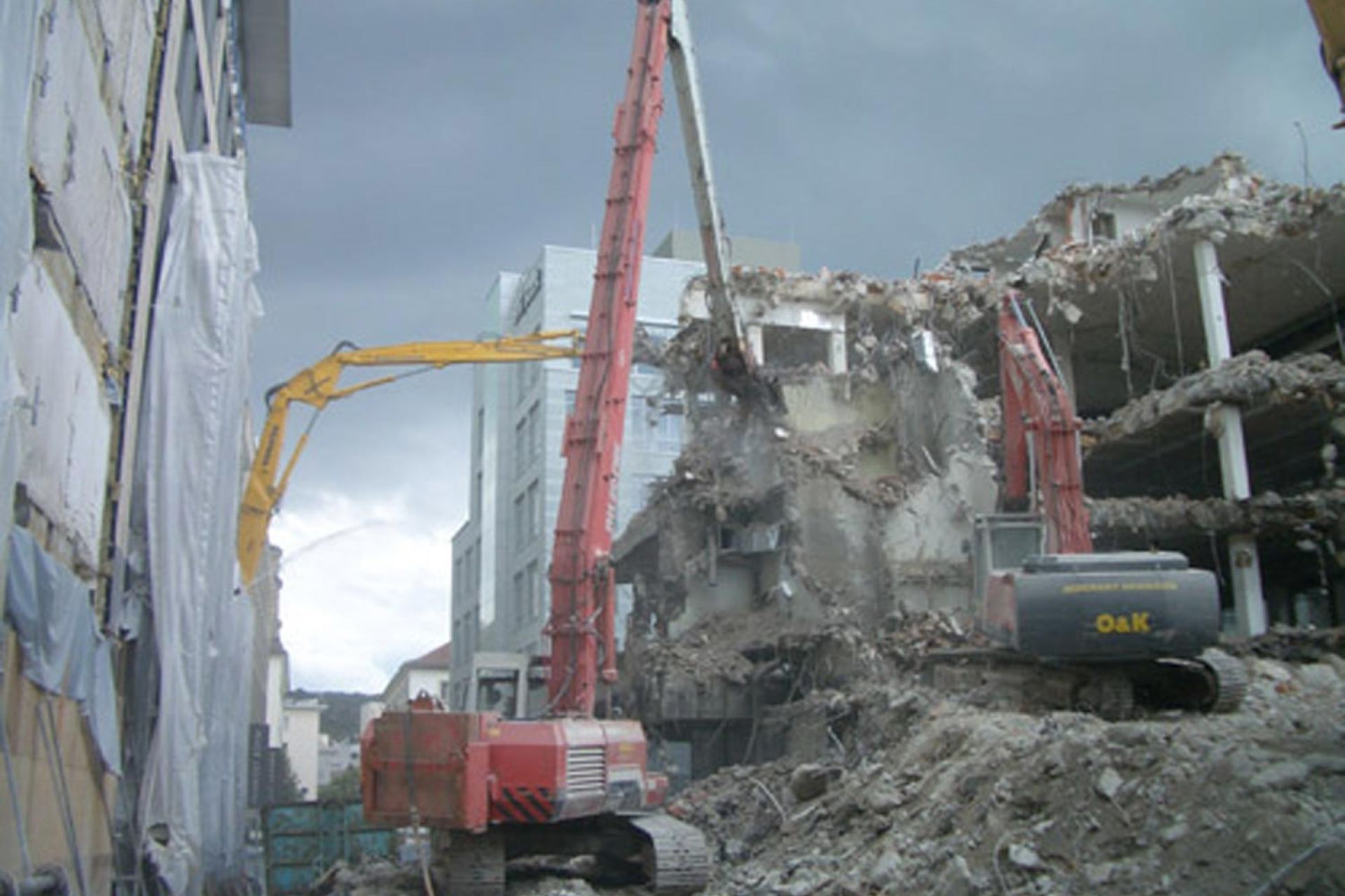 11-e8041317 Referenzen